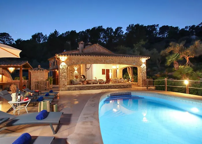 Rustic House Recently Renovated Villa With Views To The Pollensa Mountains By Renthousing