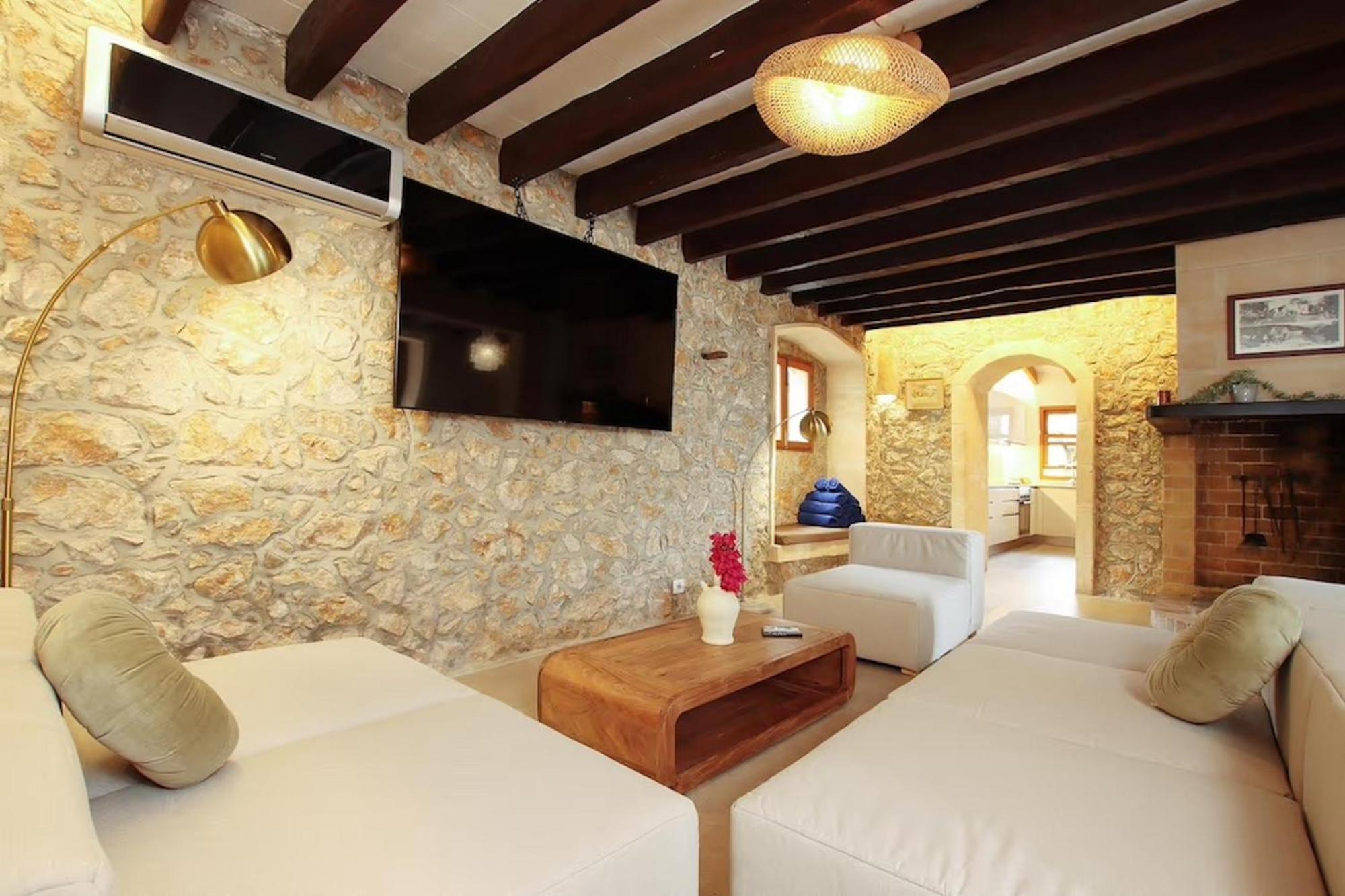Rustic House Recently Renovated With Views To The Mountains By Renthousing Pollença