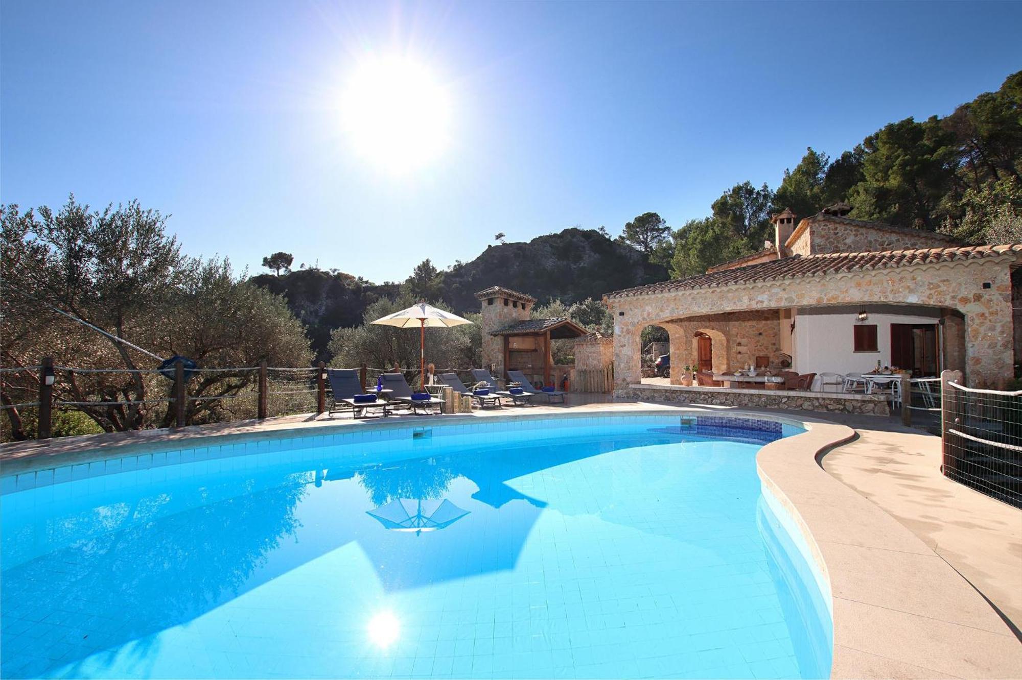 Rustic House Recently Renovated With Views To The Mountains By Renthousing Villa Pollença